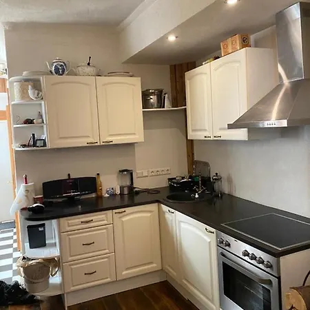 Medieval Old Town Unit With Sauna Apartamento *